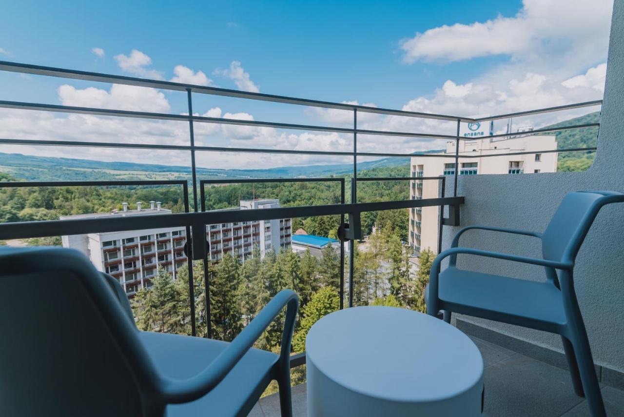 Hotel Ensana Ursina à Sovata Extérieur photo